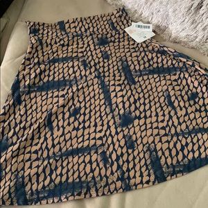 LuLaRoe Azure skirt.nwt
